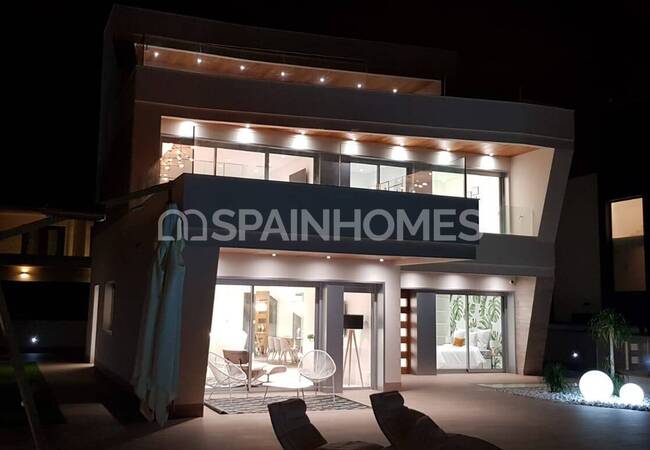 Propiedades De Lujo Y Espaciosas En Dehesa De Campoamor 8