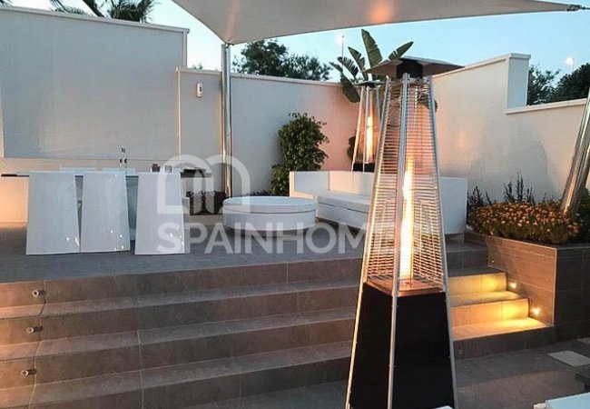 Casas Contemporáneas Con Piscinas Privadas En Ciudad Quesada 14