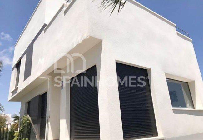 Casas Contemporáneas Con Piscinas Privadas En Ciudad Quesada 1