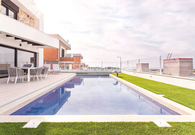 Отдельные Виллы с Просторными Интерьерами в Финестрате 4