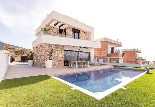 Modern Villas with Views in Finestrat, Alicante.