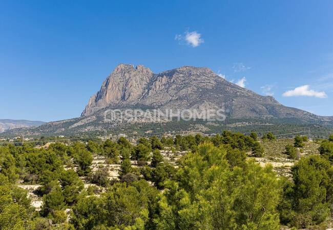 Deniz Manzaralı Özel Havuzlu ve Bahçeli Akdeniz Stili Villalar 19