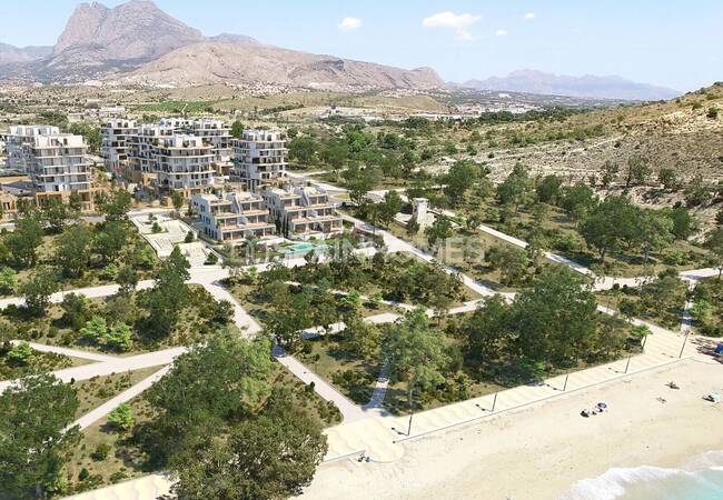 La Vila Joiosa'da Havuzlu Sitede Deniz Manzaralı Daireler 2