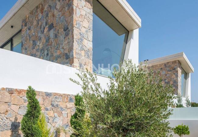 Golf Villa in Rojales for Sale with a Private Swimming Pool 9