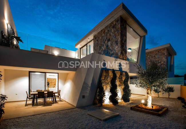 Golf Villa in Rojales for Sale with a Private Swimming Pool 10