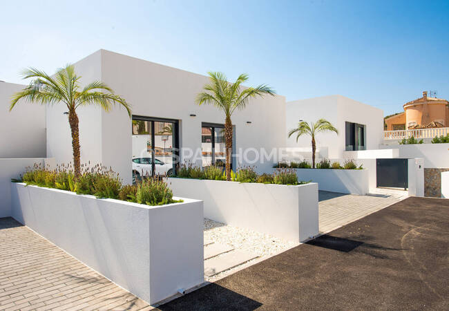 Golf Villa in Rojales for Sale with a Private Swimming Pool 6