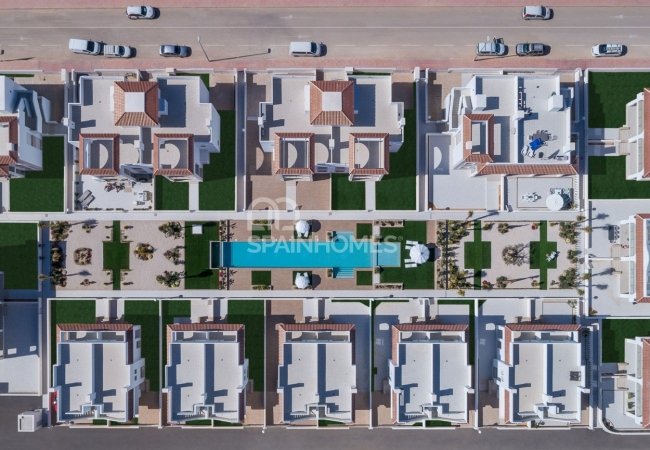 Villas for Sale in Dona Pepa Spain Nearby the Golf Resorts 5