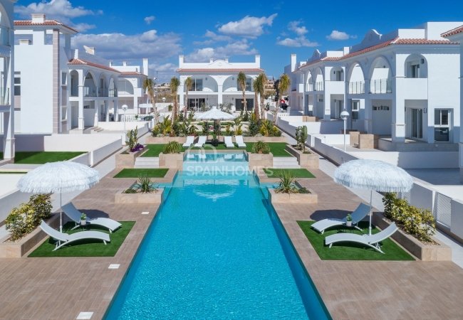 Villas for Sale in Dona Pepa Spain Nearby the Golf Resorts 6