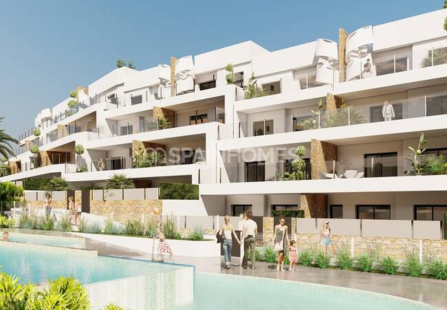 New Real Estate with Extensive Communal Areas in Villamartin 2