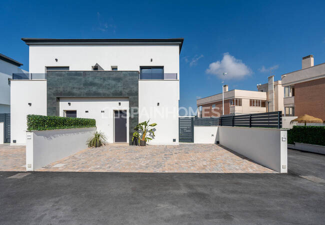 Bungalows Bien Situés Et Au Design Élégant À Santa Pola 1