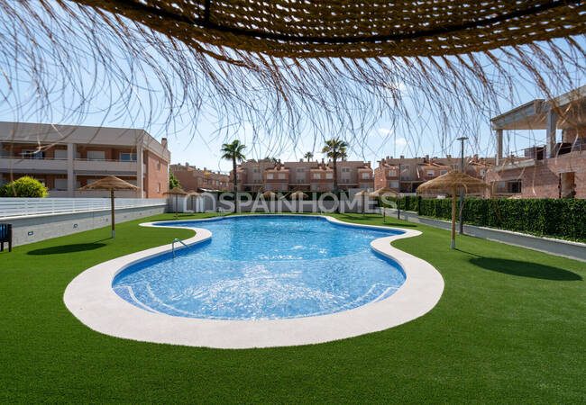 Bungalows Bien Situés Et Au Design Élégant À Santa Pola 3