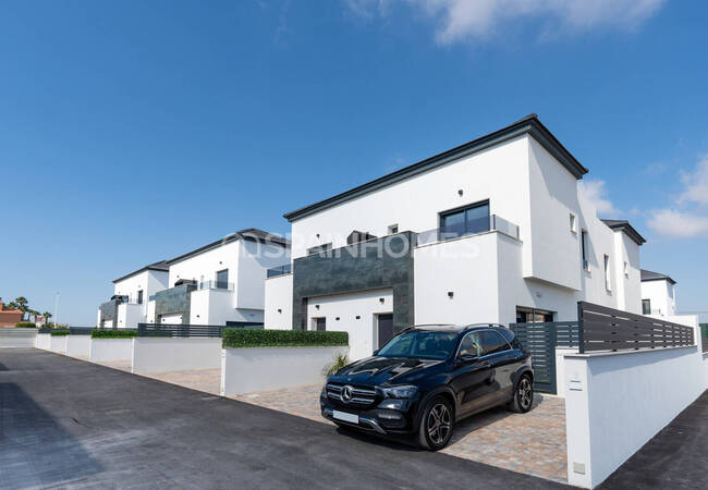 Bungalows Bien Situés Et Au Design Élégant À Santa Pola 10