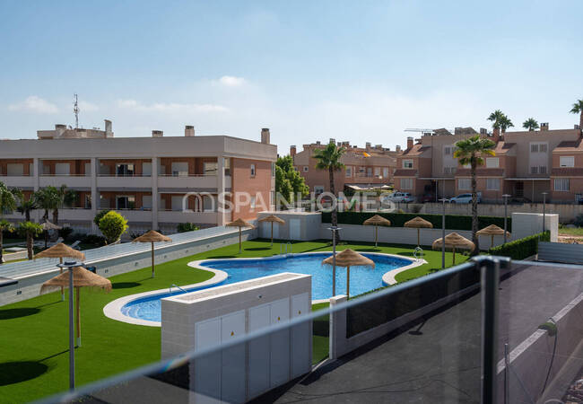 Bungalows Bien Situés Et Au Design Élégant À Santa Pola 5