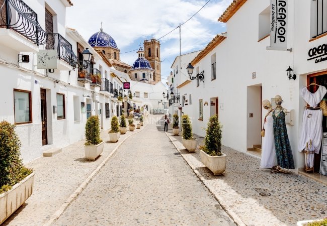 Elegant Beachfront Apartments in Exclusive Location of Altea 24