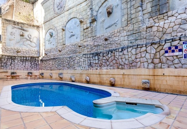 Elegant Beachfront Apartments in Exclusive Location of Altea 5