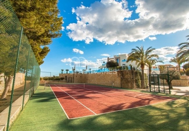 Large Sea View Villa with Luxe Features in Alicante, Costa Blanca 5