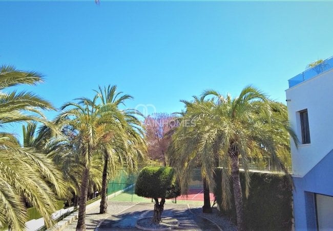 Large Sea View Villa with Luxe Features in Alicante, Costa Blanca 4