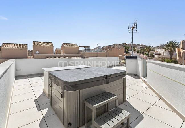 Шикарный Дом в Пешей Доступности от Пляжа на Коста-Бланке 6