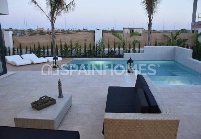 Elegant 3+1 Detached Villas in Benijofar for Sale 2