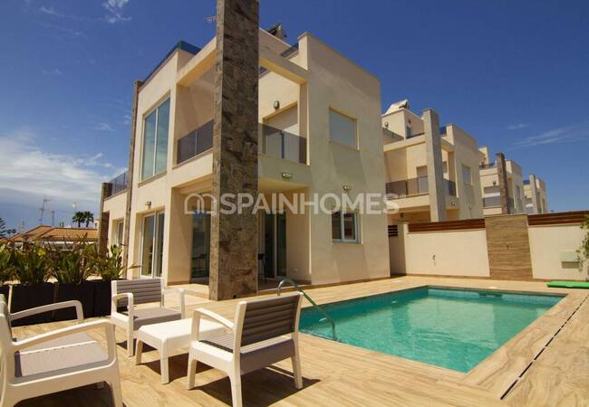 New Build Elegant Homes for Sale in Torrevieja Spain