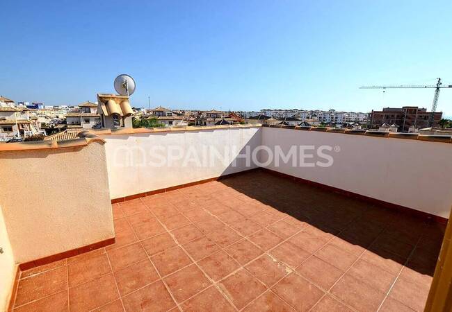 La Zenia İspanya'da İndirimli Satılık 4+2 Müstakil Villa 15