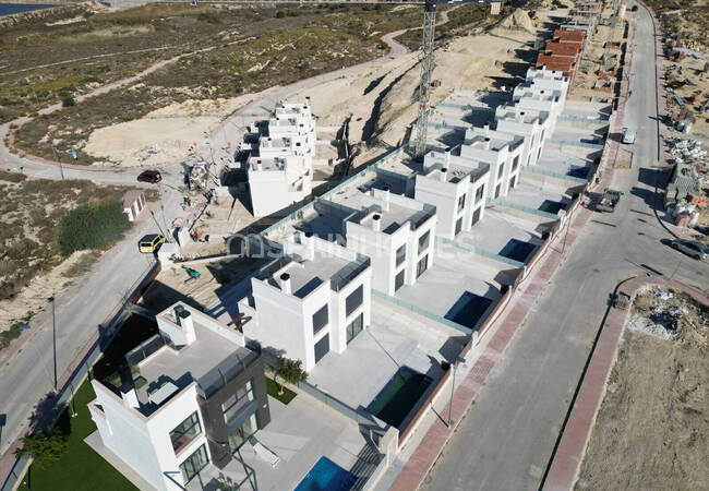 Alicante Mutxamel Şehir Merkezine ve Sahile Yakın Villalar 7