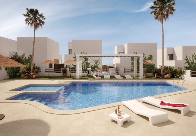 Stylish Semi-detached House in a Popular Area of Villamartin 5