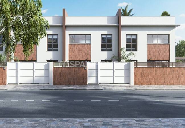 Chic Townhouses with Private Gardens in Pilar De La Horadada 2