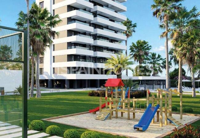 Alicante Calpe'de Sahile Yakın Deniz Manzaralı Daireler 2