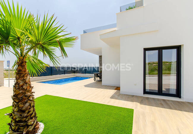 Spacious Detached Villa with Private Pool in Bigastro, Orihuela 8