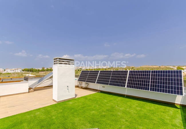 Spacious Detached Villa with Private Pool in Bigastro, Orihuela 16