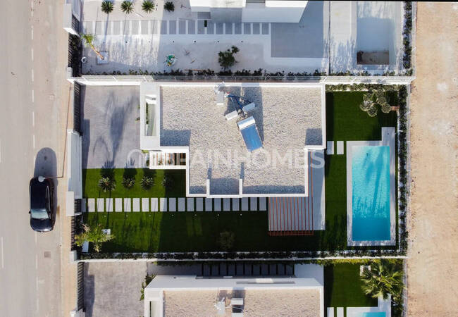 Alicante Finestrat'ın Popüler Bölgesinde Deniz Manzaralı Villalar 7
