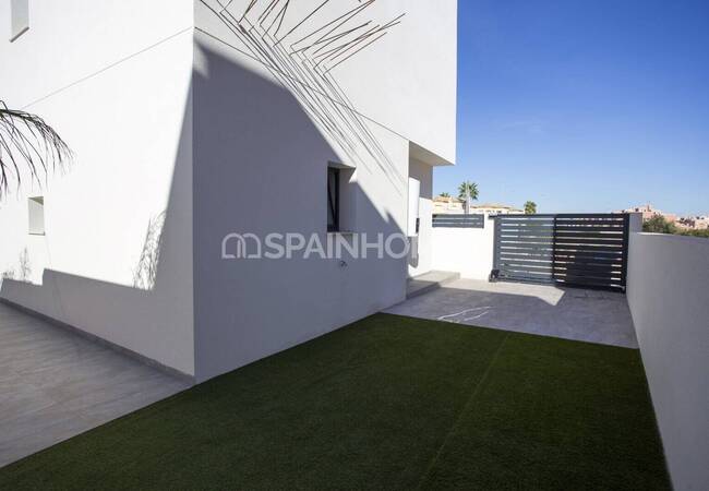 Villas Indépendantes Avec Solarium Sur Le Toit À Los Montesinos 15