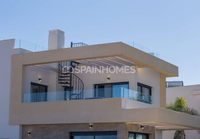 Villas Indépendantes Avec Solarium Sur Le Toit À Los Montesinos 20