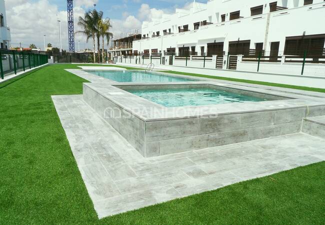 Townhouses in Complex with Jacuzzi in Pilar De La Horadada 9
