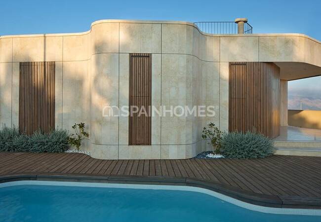 Villa with Private Pool and Garden in Polop Alicante 7