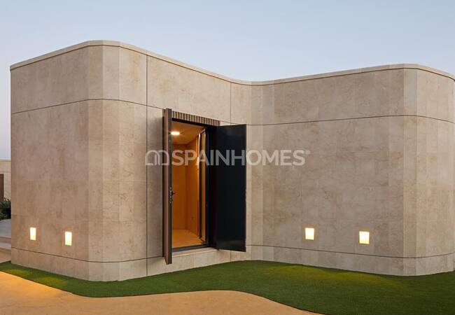 Villa with Private Pool and Garden in Polop Alicante 9