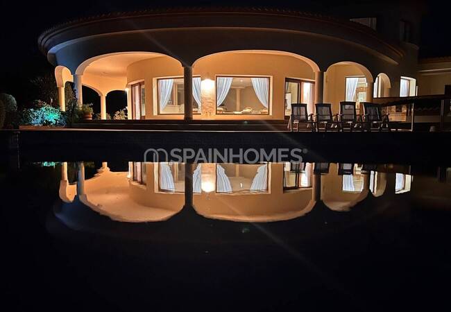 Maison Luxueuse Vue Panoramique Sur Mer Et Ville À Calpe 12