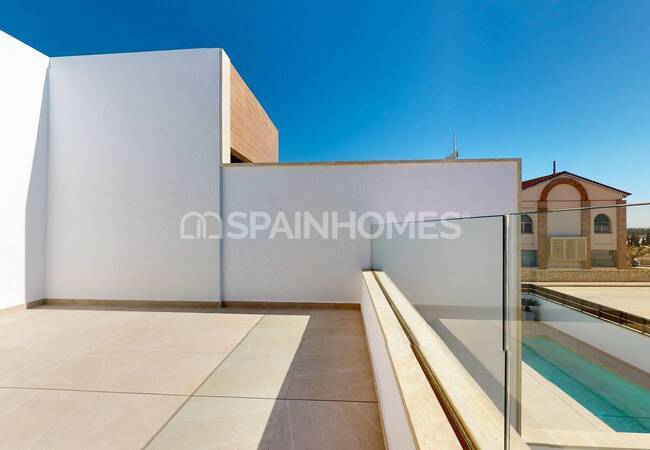 Algorfa'da Eşsiz Tasarımlı Özel Havuzlu Villalar 15