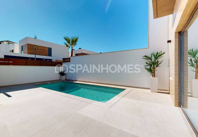 Algorfa'da Eşsiz Tasarımlı Özel Havuzlu Villalar 2