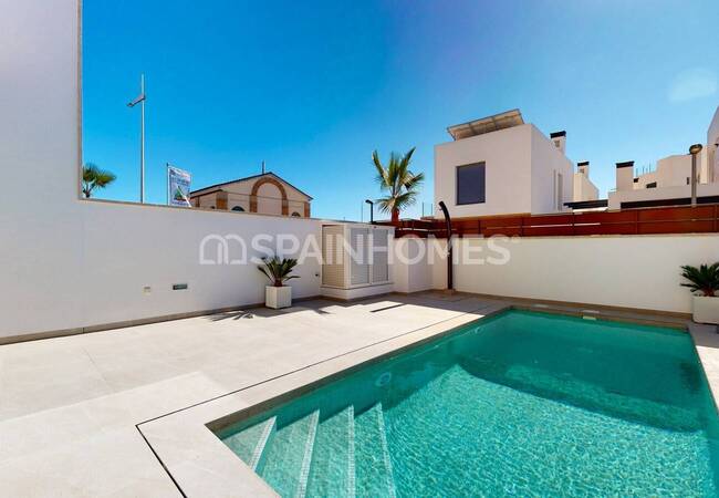 Algorfa'da Eşsiz Tasarımlı Özel Havuzlu Villalar 4