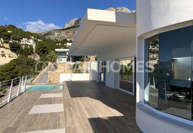 Exclusiva Vivienda Con Vistas Al Mar Cerca De La Playa En Altea 3