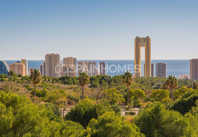 Benidorm Costa Blanca'da Plaja Yakın Deniz Manzaralı Daireler 28