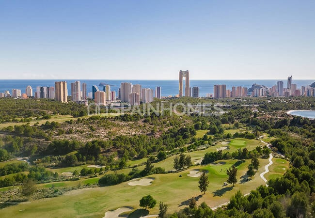Benidorm Costa Blanca'da Plaja Yakın Deniz Manzaralı Daireler 27