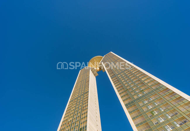 Benidorm Costa Blanca'da Plaja Yakın Deniz Manzaralı Daireler 6