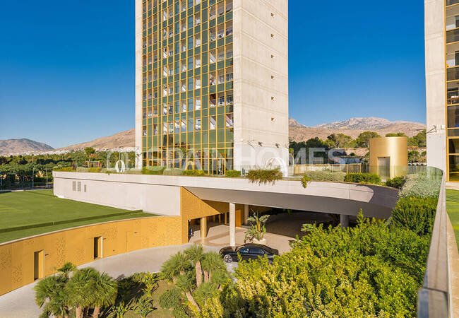 Benidorm Costa Blanca'da Plaja Yakın Deniz Manzaralı Daireler 8