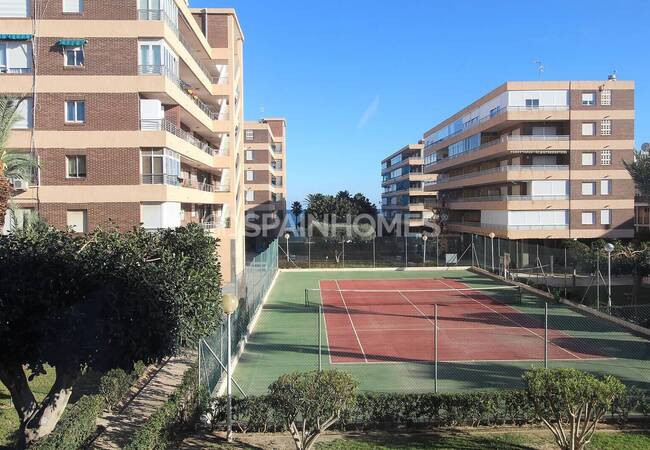 Chic Apartment in a Complex with Pool in Torrevieja, Costa Blanca