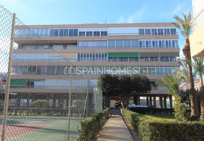 Chic Apartment in a Complex with Pool in Torrevieja, Costa Blanca 2