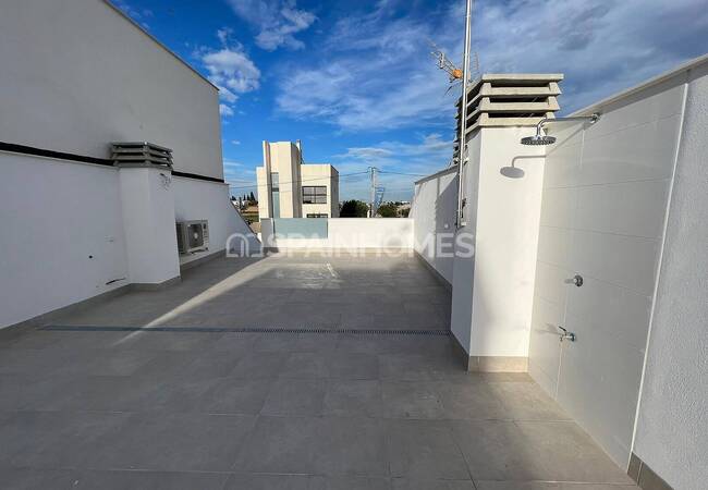 Single Storey Bungalow with Solarium in Pilar De La Horadada 3