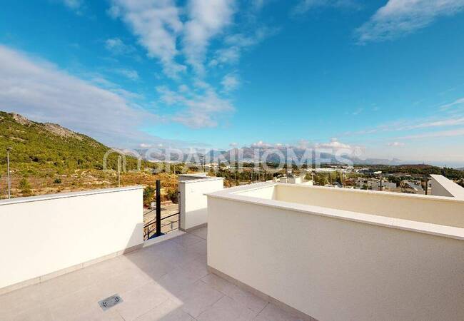 Under-construction Villa Close by the Beach in Polop 24